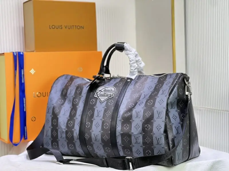 louis vuitton sac de voyage s_a635221